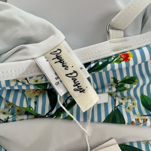 Dippin Daisy's Women's Multicolor Floral Striped One Piece Swimsuit Medium NWT - Picture 6 of 13